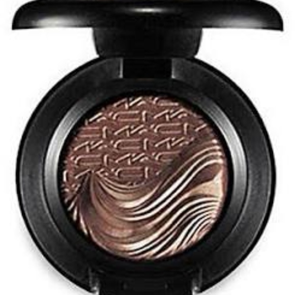 🆕 MAC Eye Shadow Extra Dimension Stolen Moment - Picture 3 of 5